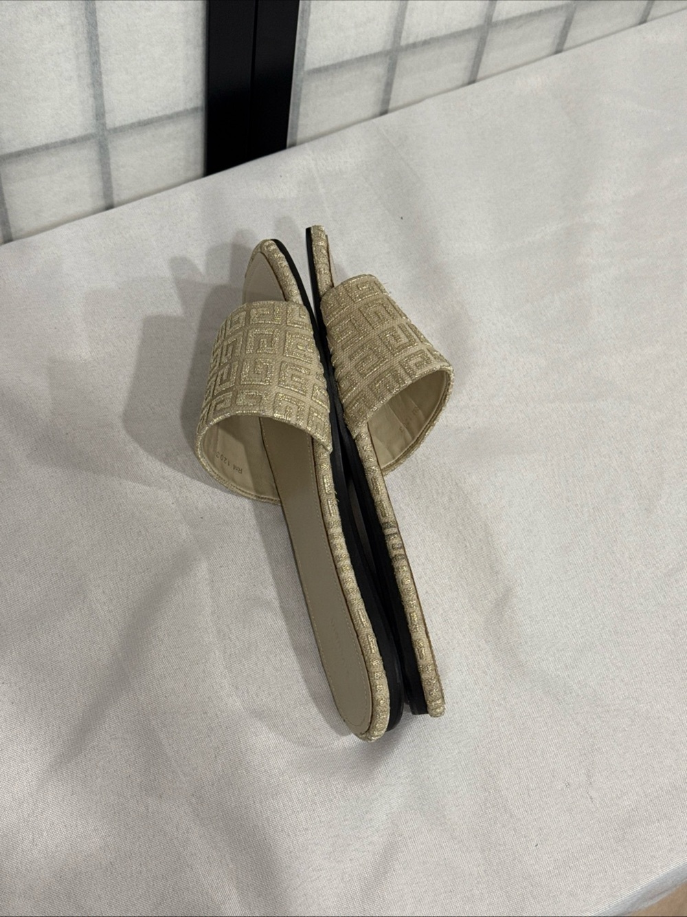 Givenchy 4G Monogram Slide Sandals Gold Metallic Flat Slides Women’s 37.5 - Picture 5 of 8